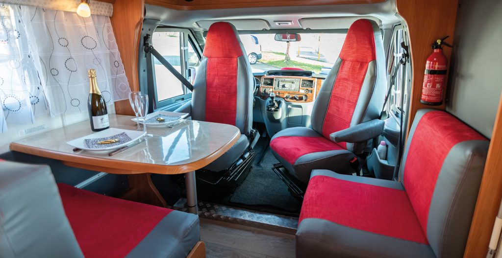 Confection, rénovation et relooking textile surmesure Campingcars