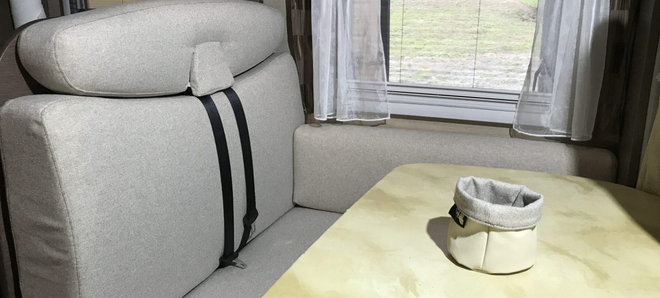 Adl Décoration : housses de camping-car- textile sur-mesure bretagne - ADL décoration